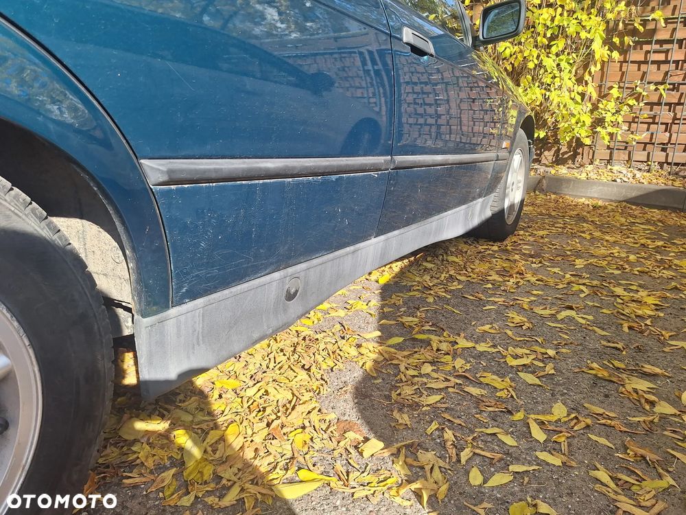 BMW Seria 3 318i - 17