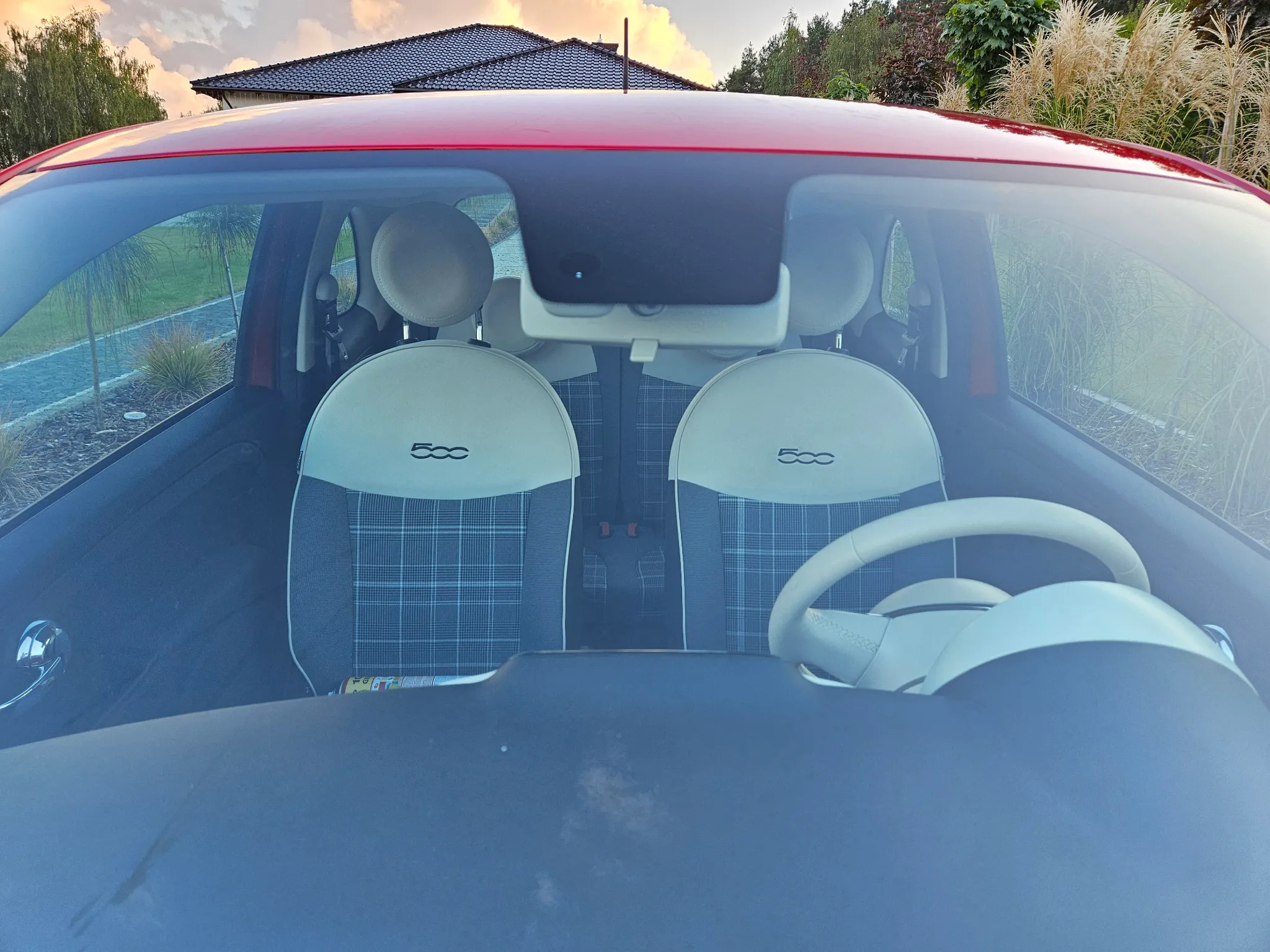 Fiat 500 1.0 Hybrid Lounge - 28