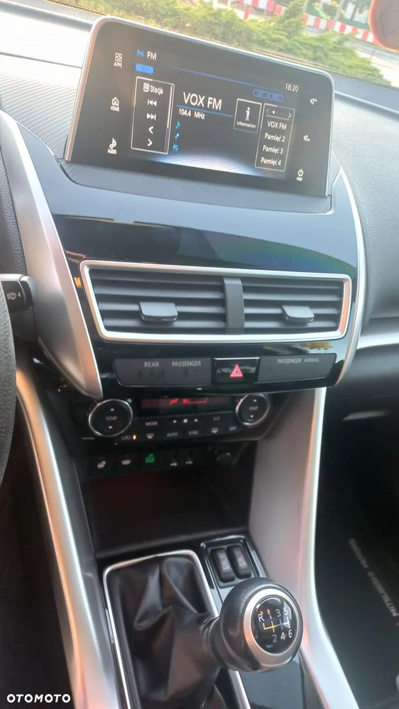 Mitsubishi Eclipse Cross 1.5 T GPF Inform - 18