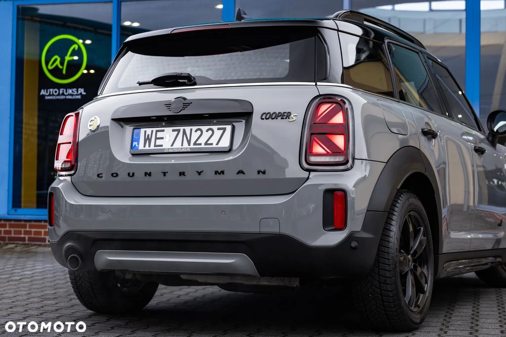 MINI Countryman Cooper SE ALL4 Classic Trim - 11