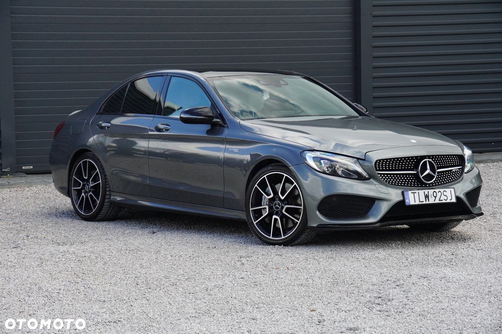 Mercedes-Benz Klasa C AMG 43 4Matic 9G-TRONIC - 3