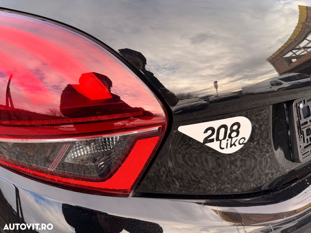 Peugeot 208 PureTech 82 Start & Stop Style - 12