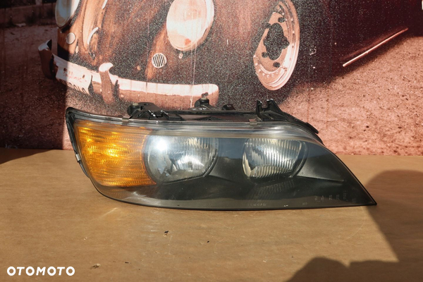 BMW Z3 USZKODZONA LAMPA LAMPY