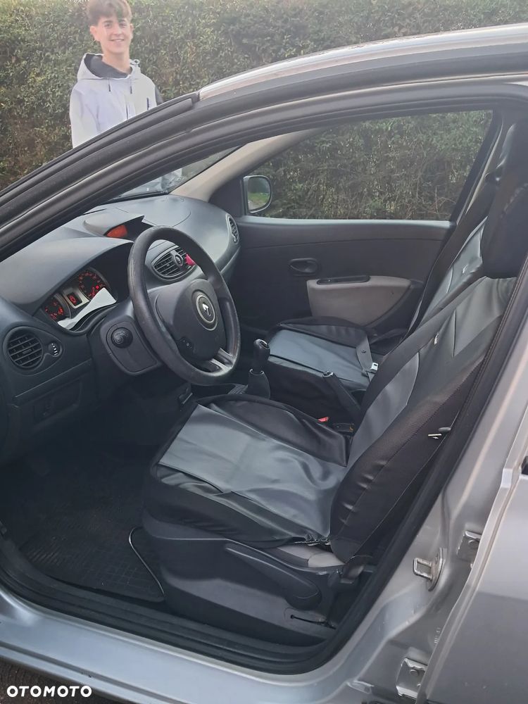 Renault Clio - 4