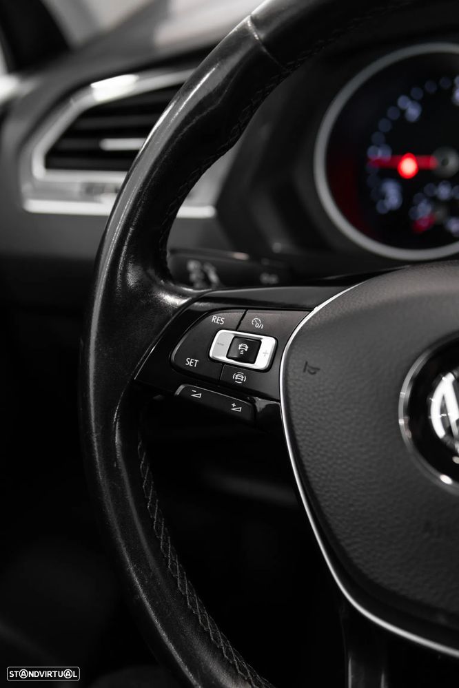 VW Tiguan 2.0 TDI Confortline - 37