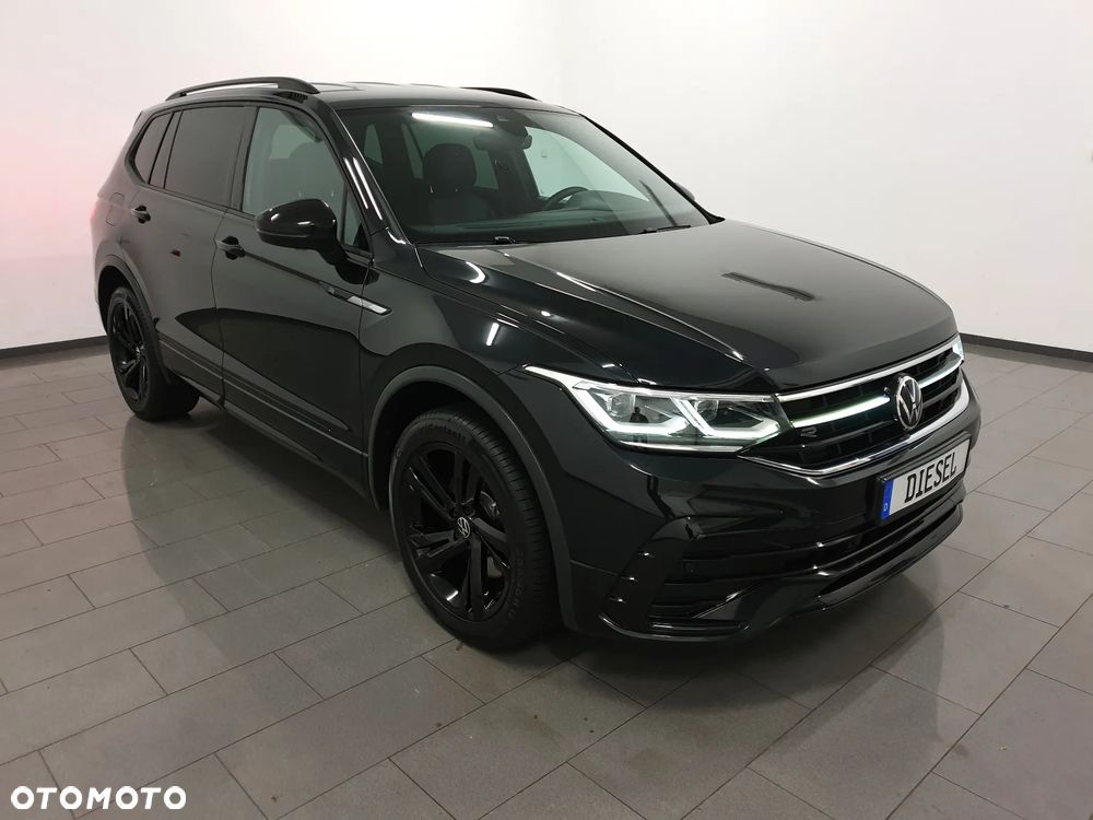 Volkswagen Tiguan 2.0 TDI SCR 4MotION DSG R-Line - 38
