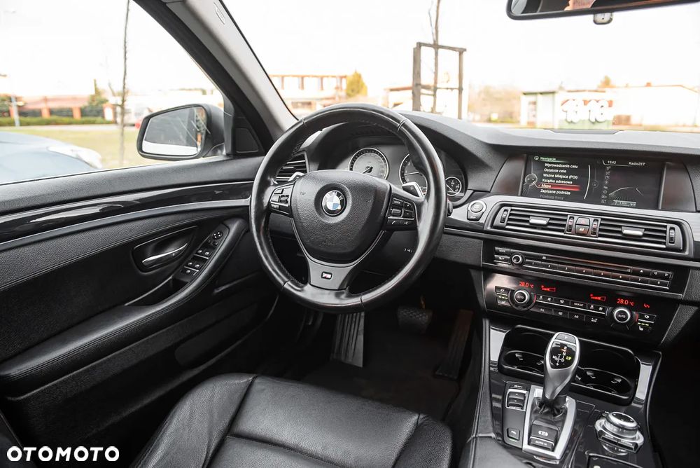 BMW Seria 5 - 25