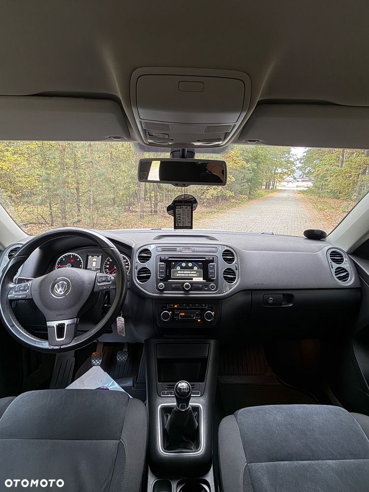 Volkswagen Tiguan - 8