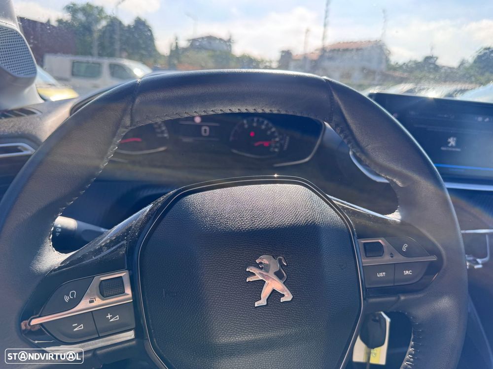 Peugeot 208 1.2 PureTech Active - 11
