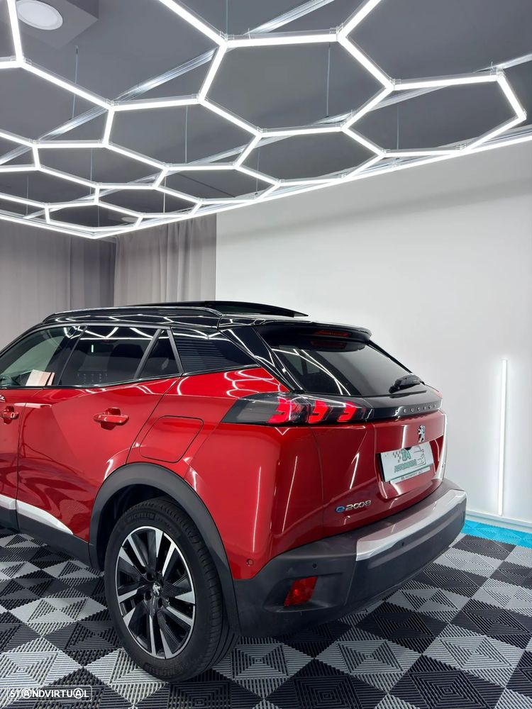 Peugeot e-2008 GT - 6