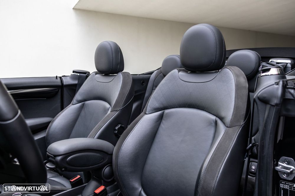 MINI Cabrio - 38