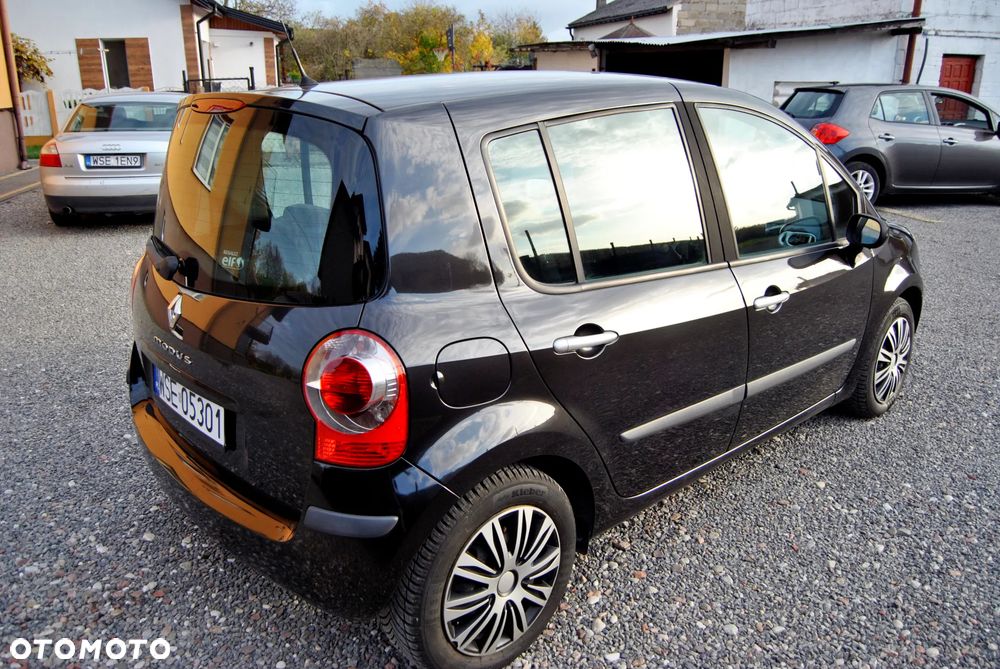 Renault Modus 1.6 16V Night&Day - 19