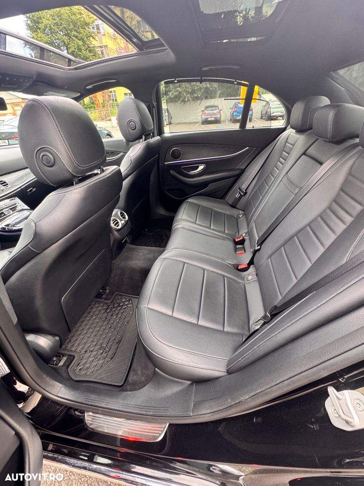 Mercedes-Benz E - 14