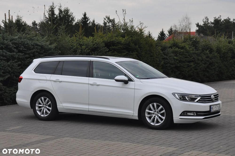 Volkswagen Passat - 10