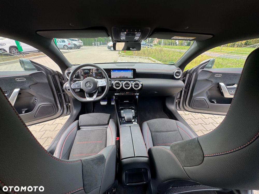 Mercedes-Benz CLA 200 Shooting Brake 7G-DCT Edition AMG Line - 25