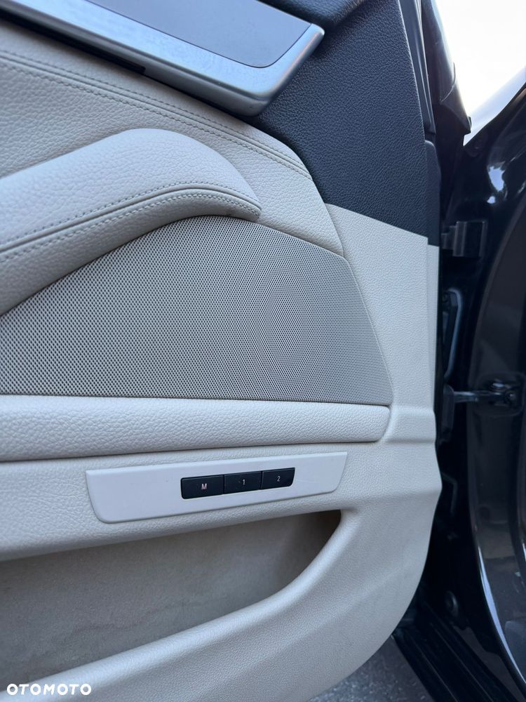 BMW Seria 5 520d - 22
