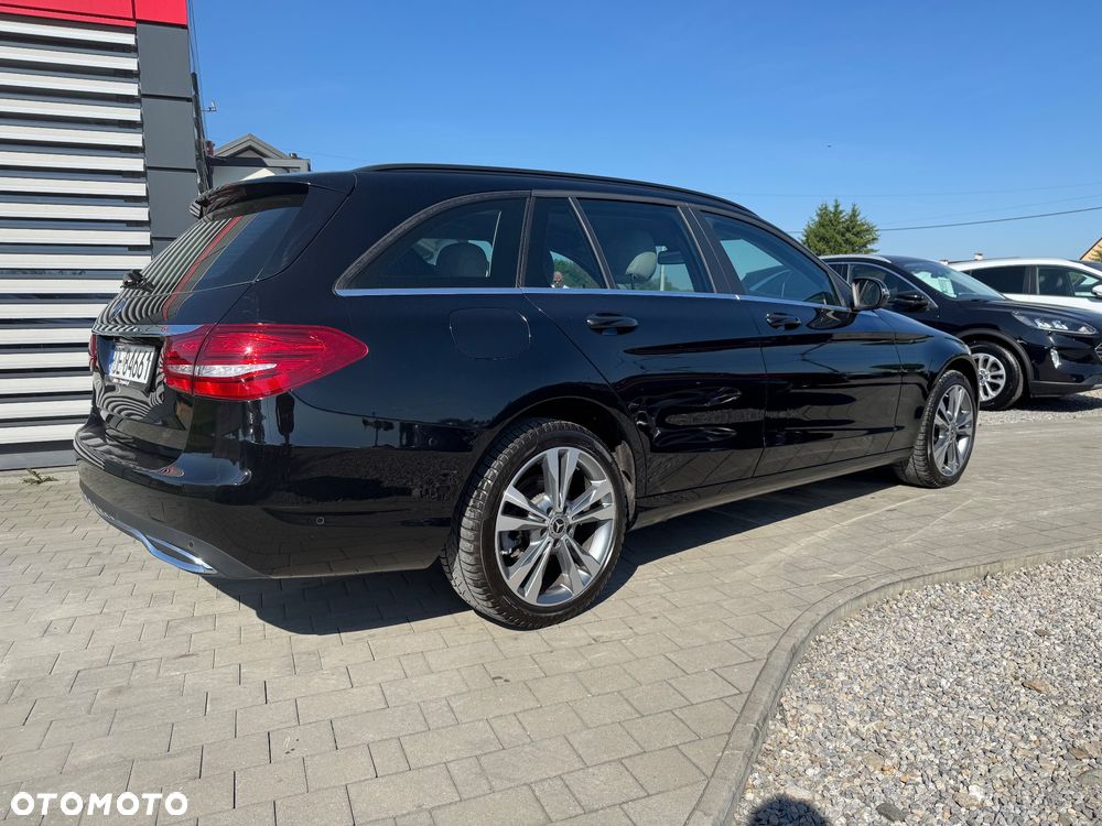 Mercedes-Benz Klasa C 220 d 4-Matic 9G-TRONIC - 5