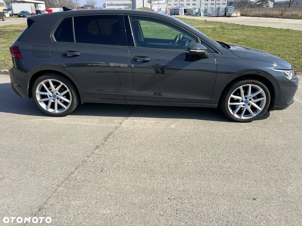 Volkswagen Golf 1.5 eTSI OPF DSG Style - 5