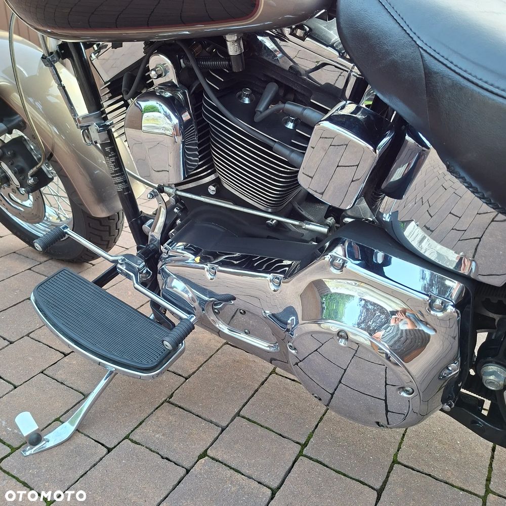 Harley-Davidson Softail Fat Boy - 30