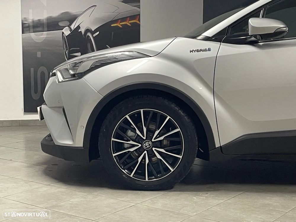 Toyota C-HR 1.8 HSD Exclusive+P.Luxury - 11