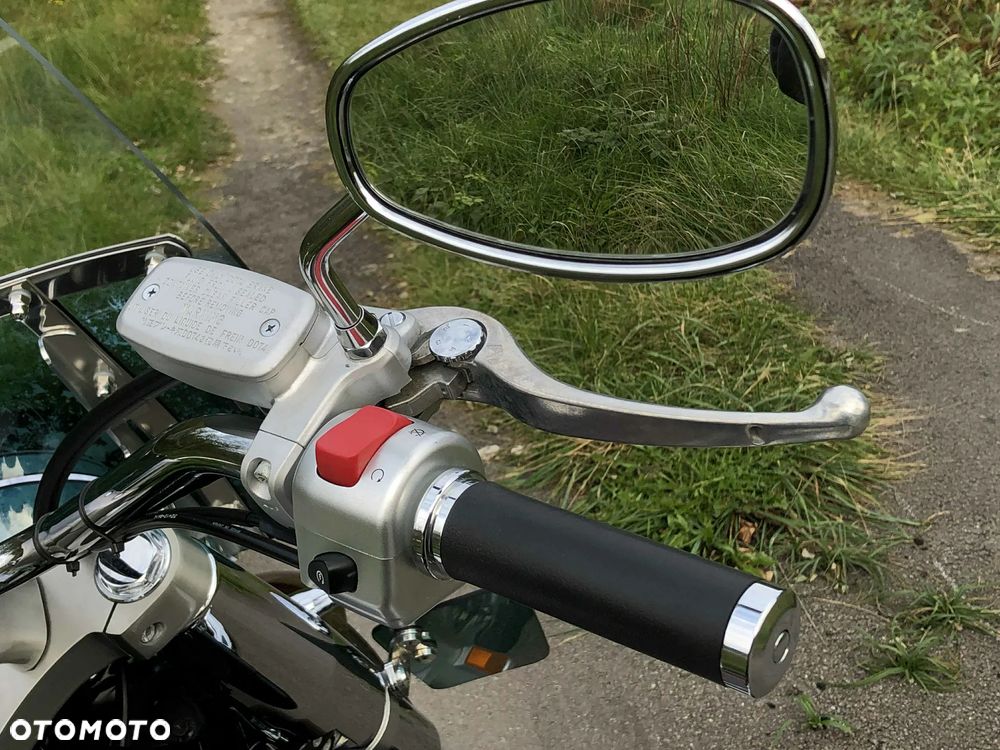 Suzuki Boulevard - 21