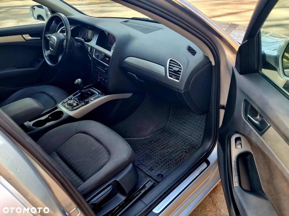 Audi A4 Avant 2.0 TDI DPF Ambiente - 10