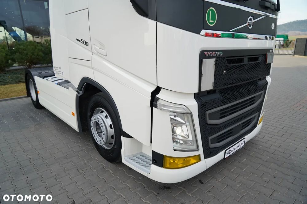 Volvo FH 500 / KLIMATYZACJA POSTOJOWA / CAŁA NA PODUSZAKCH / EURO 6 - 11