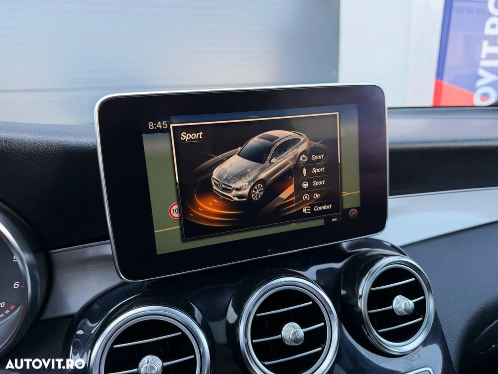 Mercedes-Benz GLC Coupe 220 d 4Matic 9G-TRONIC AMG Line - 28
