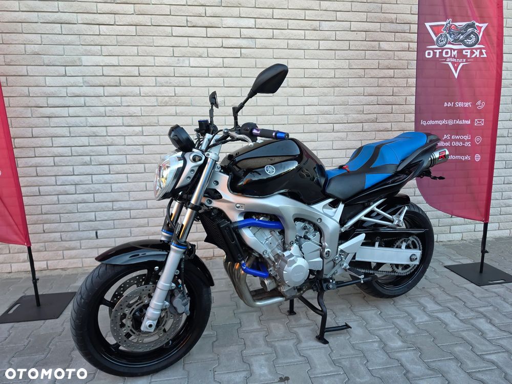 Yamaha FZ6 - 11