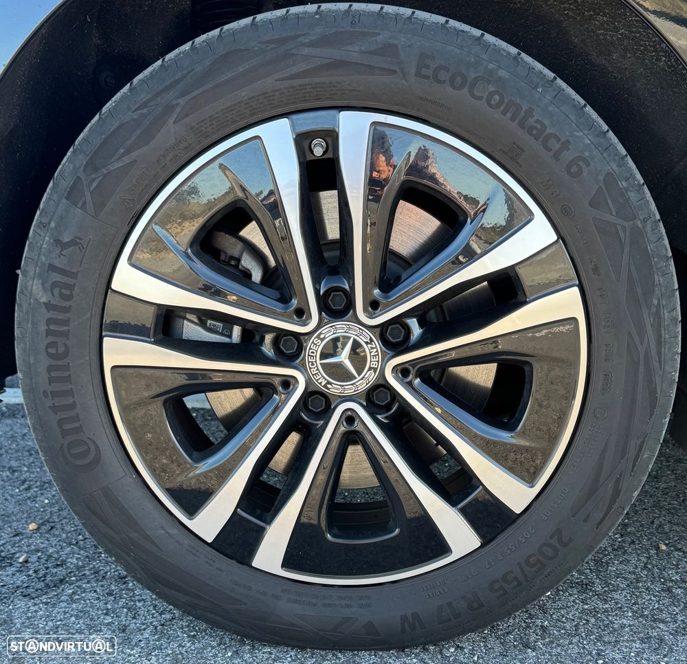 Mercedes-Benz A 250 e - 4