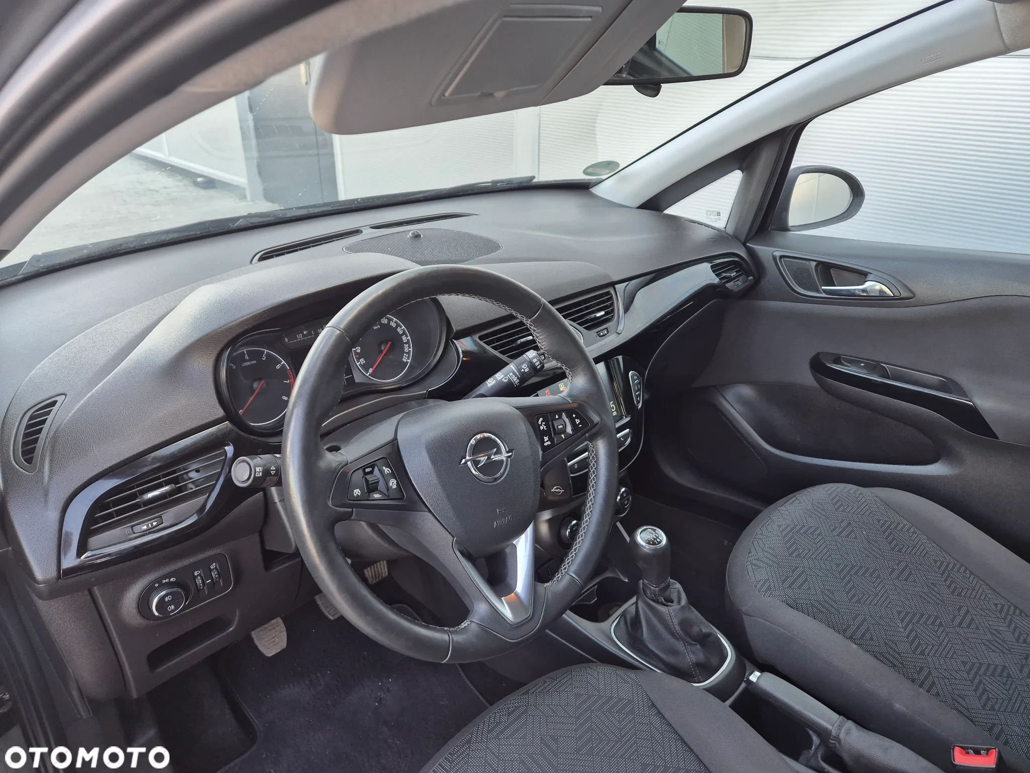 Opel Corsa 1.4 T 120 Lat S&S - 19