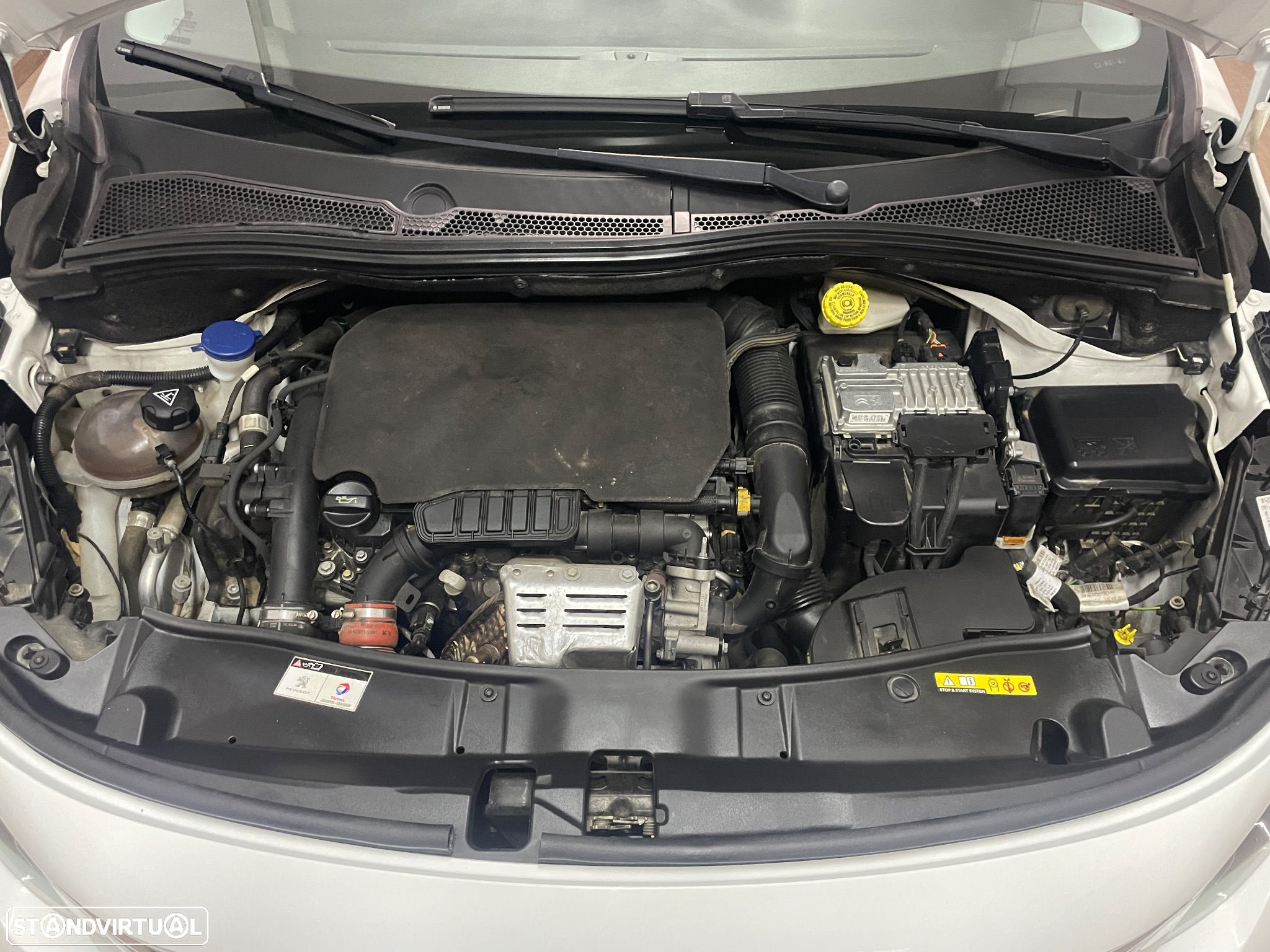 Peugeot 2008 PureTech 110 Stop&Start Allure - 31