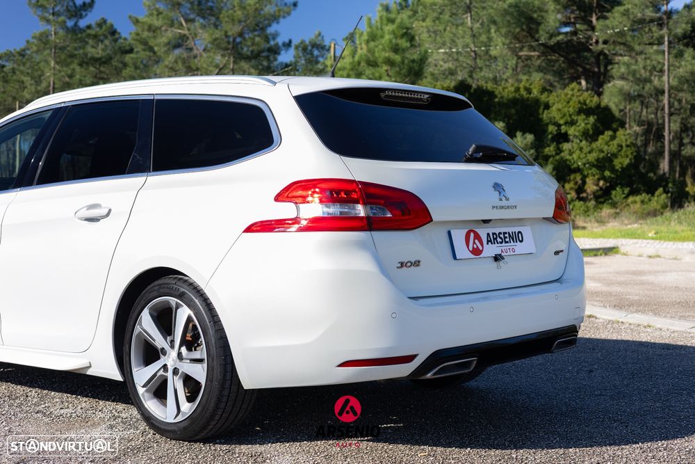 Peugeot 308 SW 1.5 BlueHDi GT EAT8 - 11