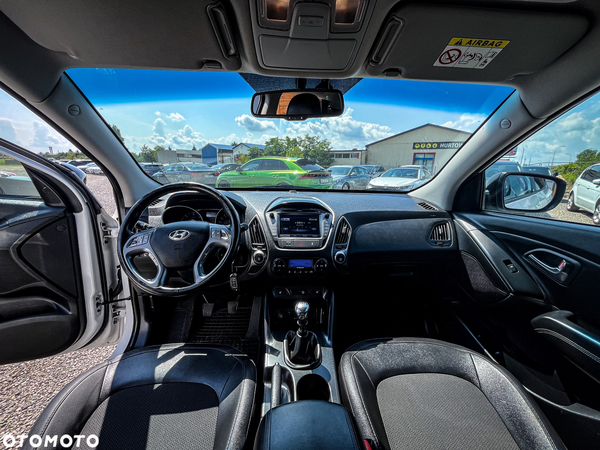Hyundai ix35 1.7 CRDi 2WD Fifa World Cup Edition - 30