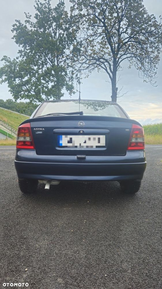 Opel Astra 2002 photo 2