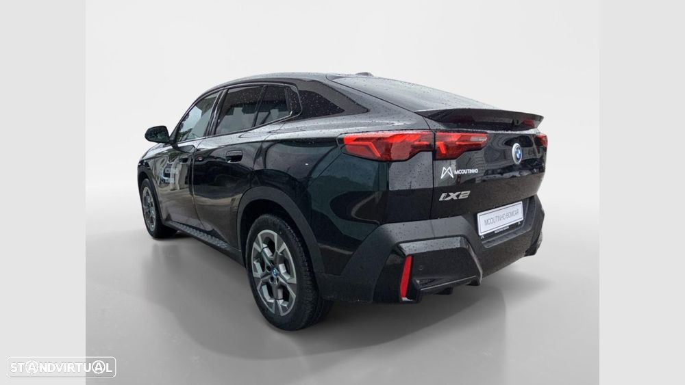 BMW iX2 eDrive20 - 3