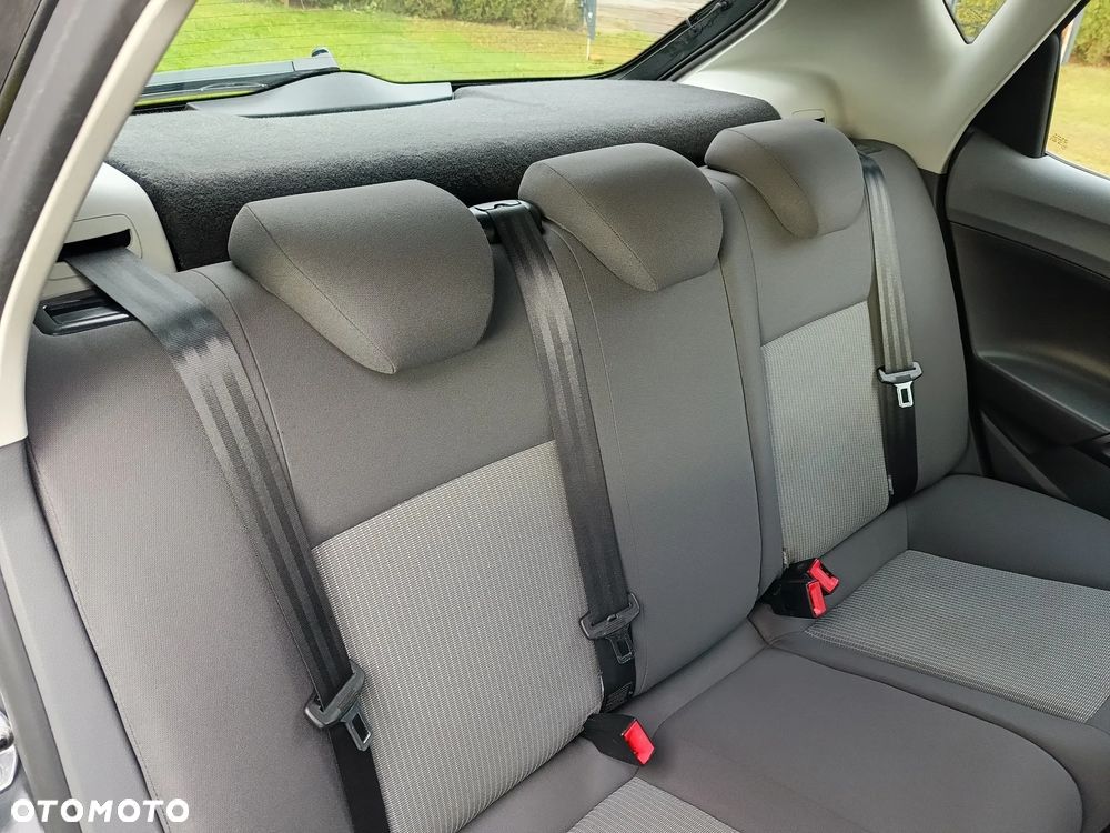 Seat Ibiza 1.4 16V Style - 28