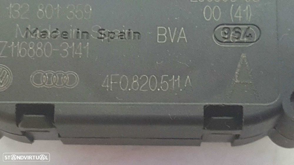 MOTOR DA ABERTURA DAS CONDUTAS DO CLIMATIZADOR AUDI A6 AVANT (4F5) 2.0 TDI - 2