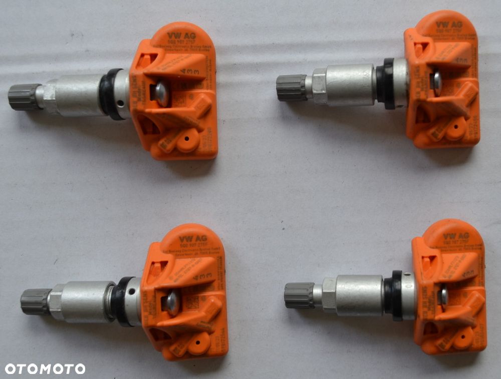 CZUJNIKI CIŚNIENIA TPMS OEM VW SKODA AUDI 5Q0907275F x1szt C-376 - 2