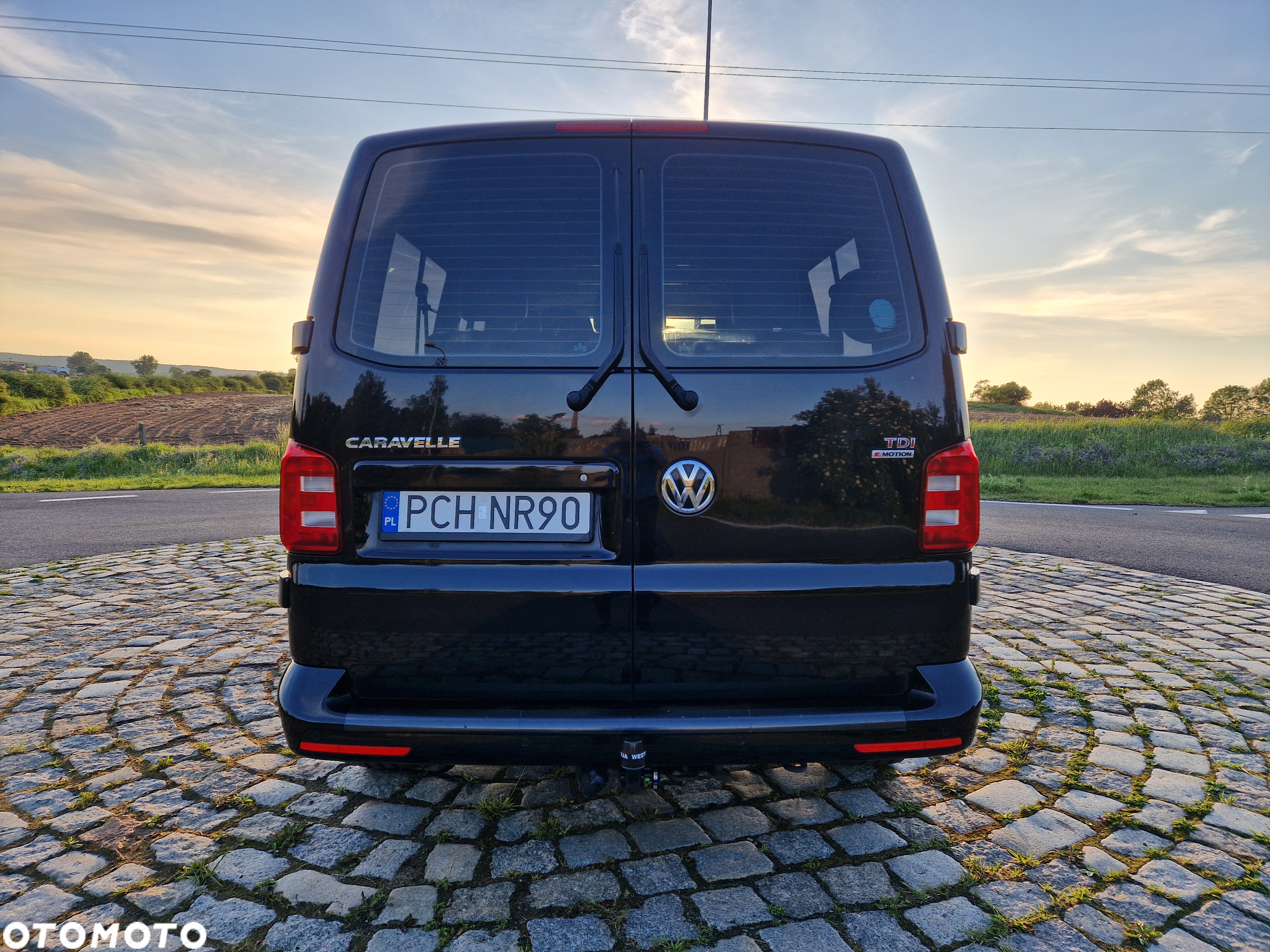 Volkswagen Caravelle 2.0 BiTDI L2 Highline 4Motion DSG - 4