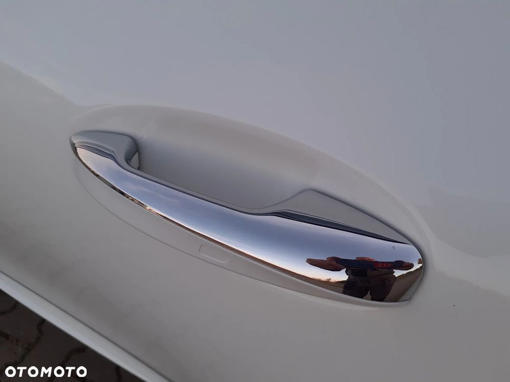 Mercedes-Benz CLA 200 mHEV AMG Line 7G-DCT - 16