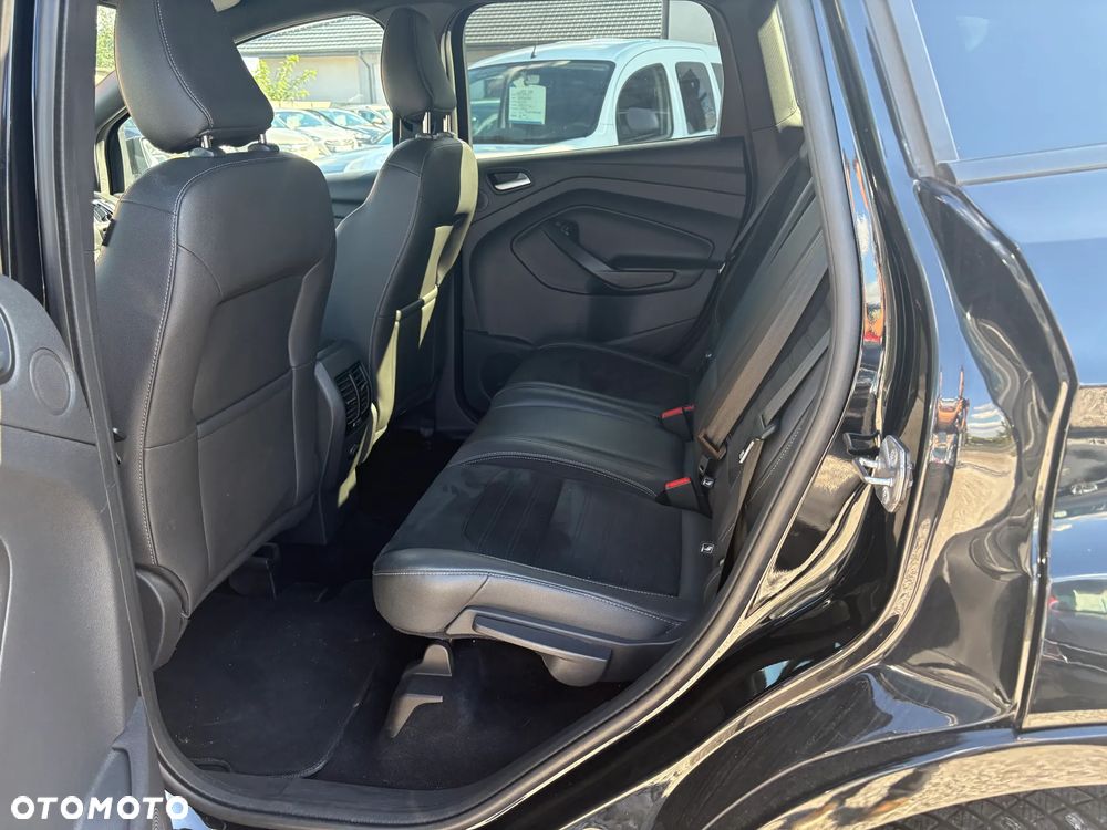 Ford Kuga 2.0 TDCi 4x4 ST-Line - 20