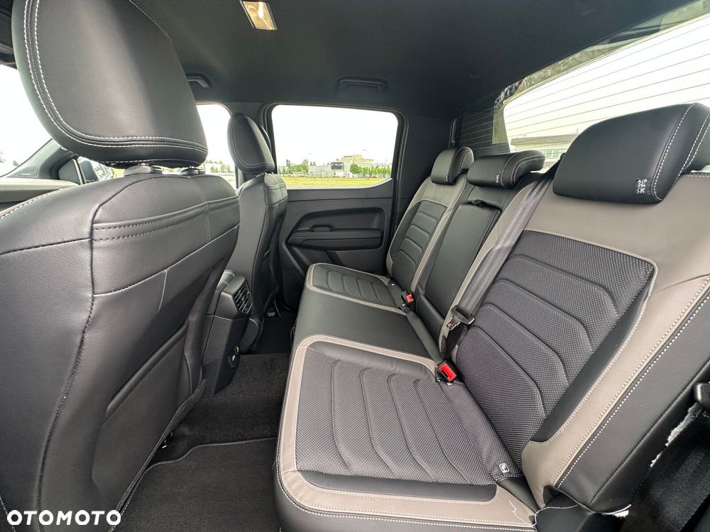 Volkswagen Amarok Aventura - 24