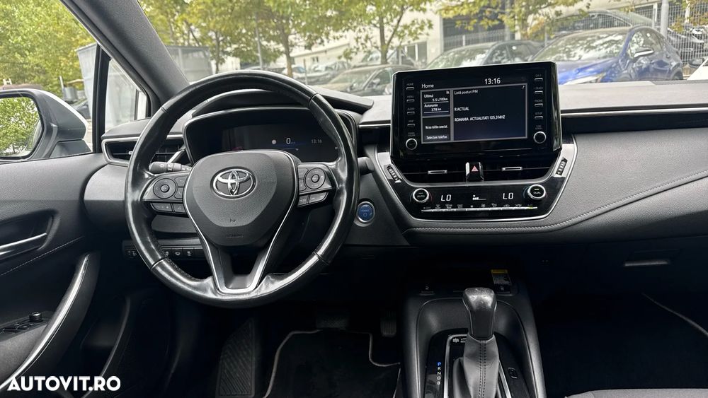 Toyota Corolla 1.8 HSD Dynamic - 18
