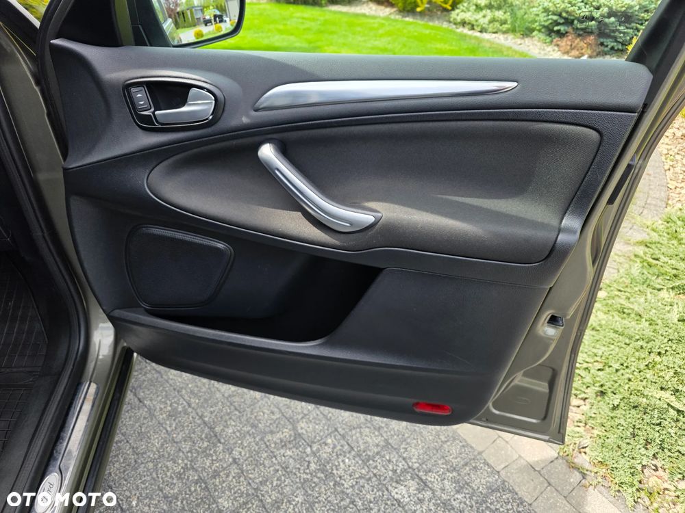 Ford S-Max 2.0 TDCi Titanium - 28