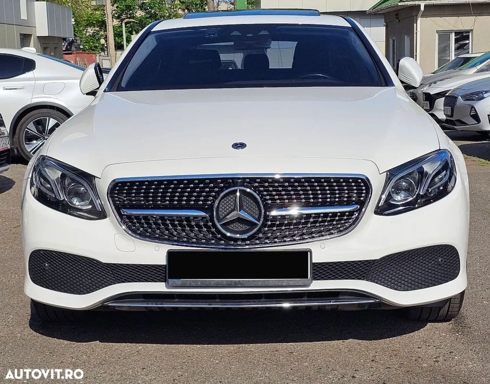 Mercedes-Benz E 220 d Aut. - 3