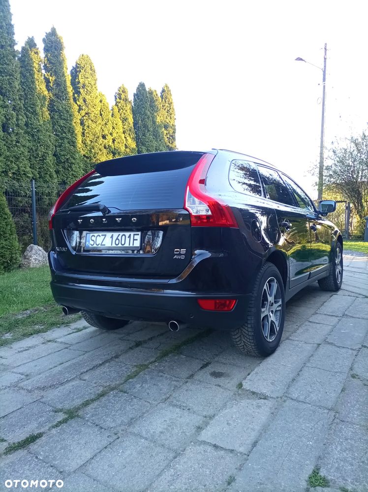 Volvo XC 60 D5 AWD Summum - 17