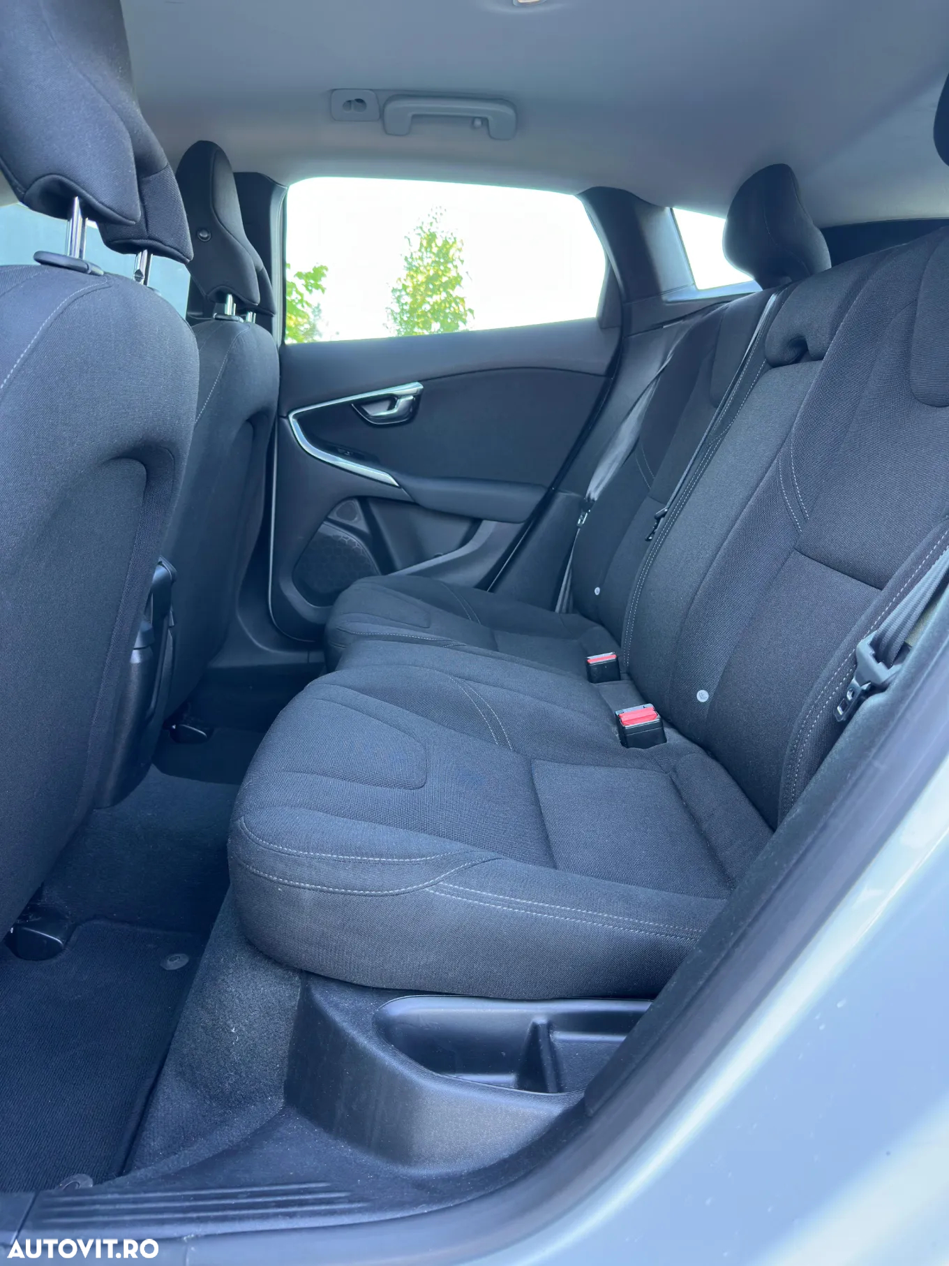 Volvo V40 D2 ECO Momentum - 10