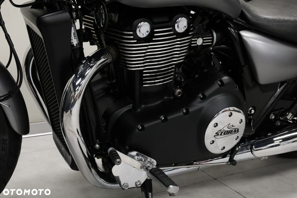 Triumph Thunderbird - 26