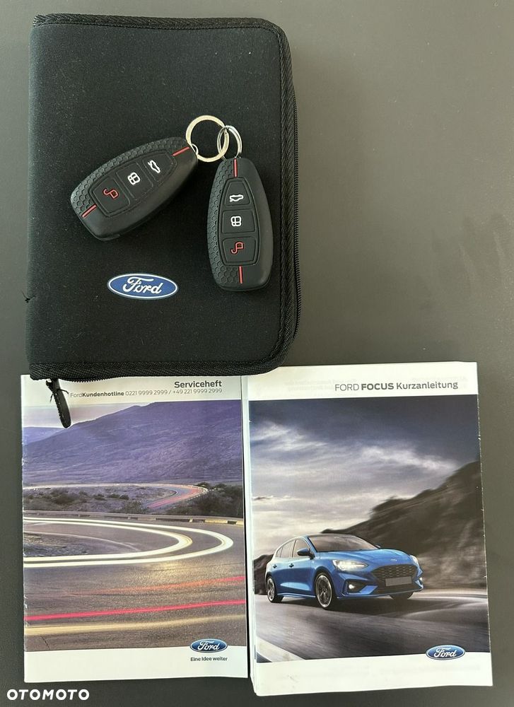 Ford Focus - 37
